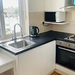 Studio Apartment Near Airport